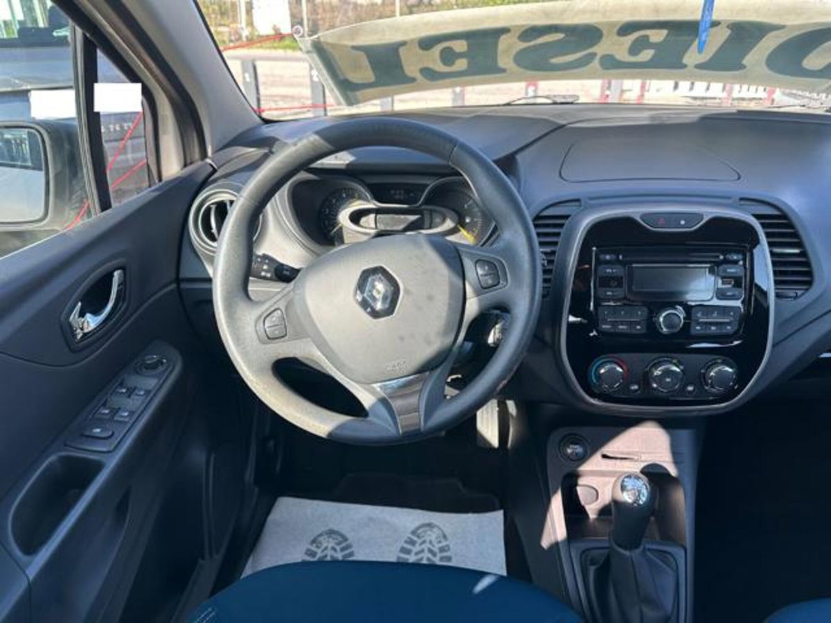 Renault Captur 1.5 dCi 8V 90 CV Start&Stop Wave (14)