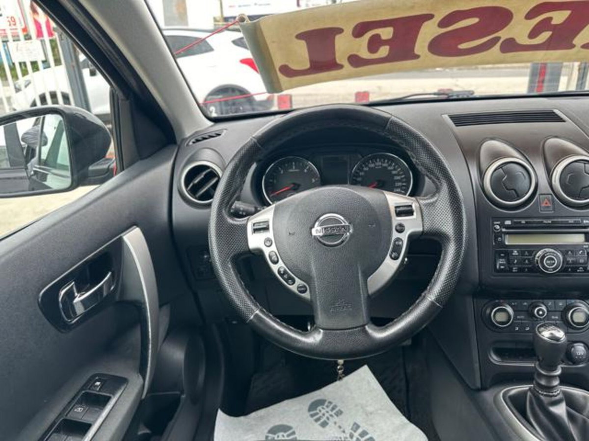Nissan Qashqai 1.5 dCi Acenta (13)