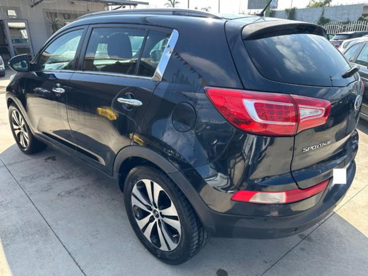 Kia Sportage 1.7 CRDI 2WD Cool (4)