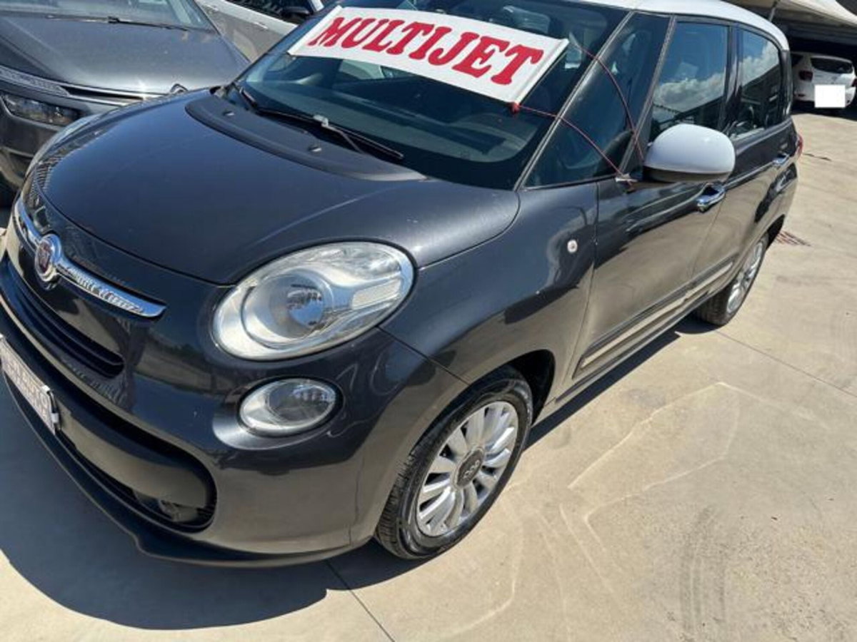 Fiat 500L Living 1.6 Multijet 105 CV Lounge (2)