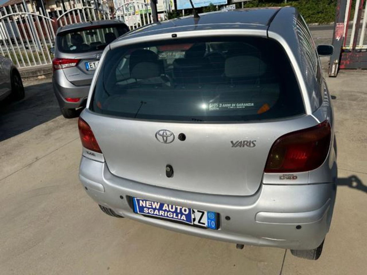 Toyota Yaris D-4D cat 3 porte Sol (6)