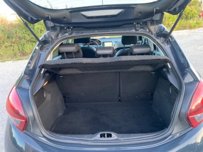 Peugeot 208 Turbo 110 EAT6 S&S 5 porte GT Line (19)