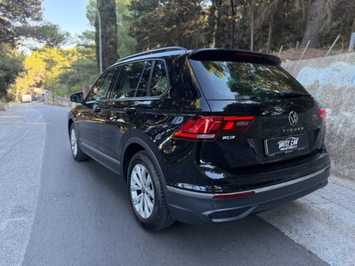 Volkswagen Tiguan 2.0 TDI 150 CV SCR DSG 4MOTION Life (8)