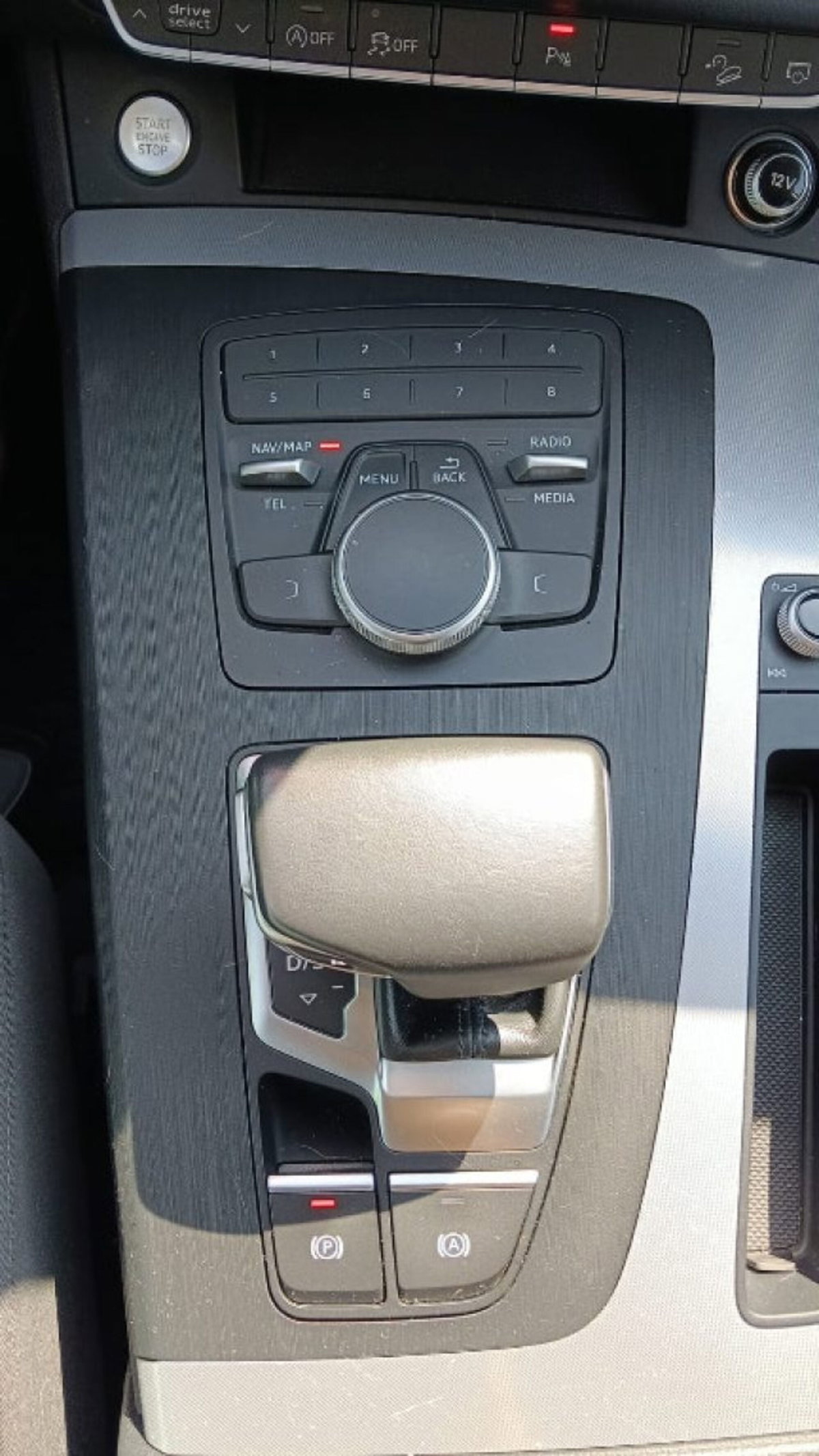 Audi Q5 45 TFSI quattro S tronic Sport (15)