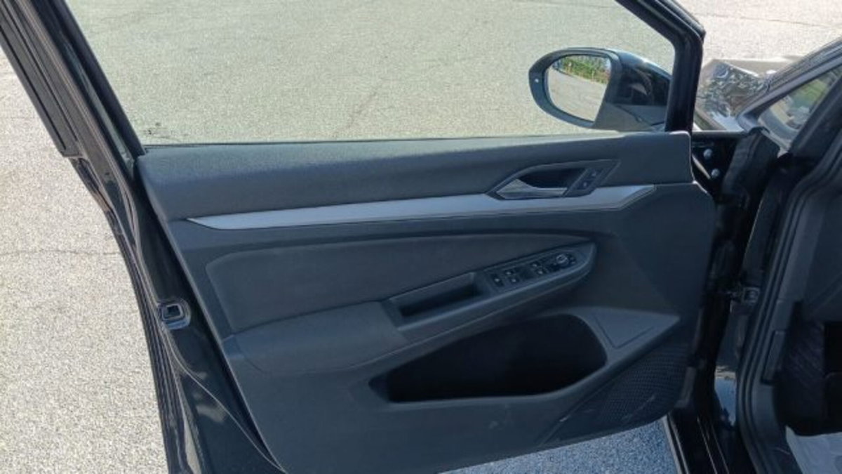 Volkswagen Golf Variant 2.0 TDI SCR DSG Life (15)