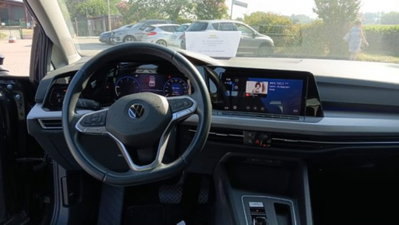 Volkswagen Golf Variant 2.0 TDI SCR DSG Life (9)