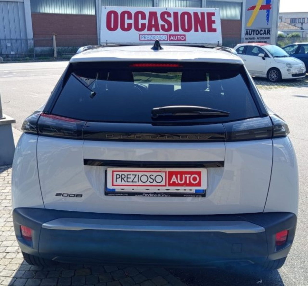 Peugeot 2008 PureTech 100 S&S Allure (11)