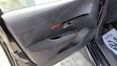 Peugeot 208 1.2 puretech Active s&s 75cv (12)