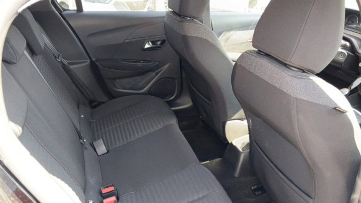 Peugeot 208 1.2 puretech Active s&s 75cv (7)