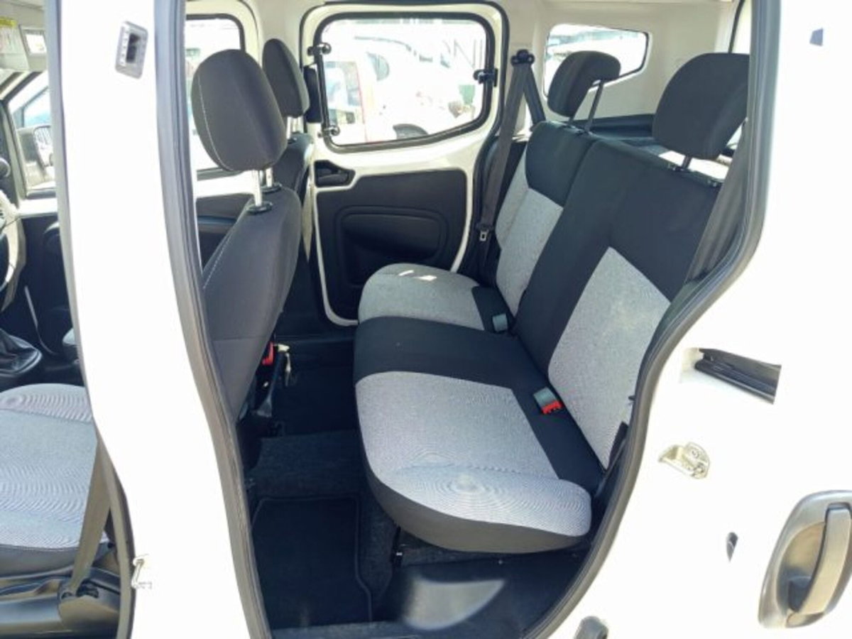 Fiat Qubo 1.3 MJT 80 CV Easy (6)
