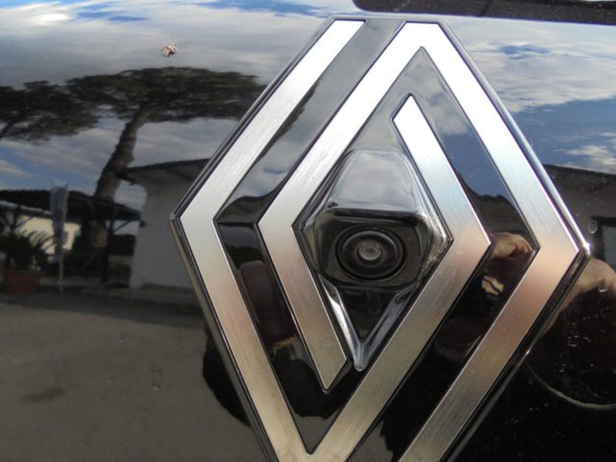 Renault Captur TCe 100 CV GPL Techno (16)