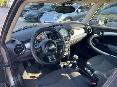 MINI Mini 1.6 16V Cooper D (11)