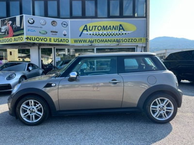 MINI Mini 1.6 16V Cooper D (5)