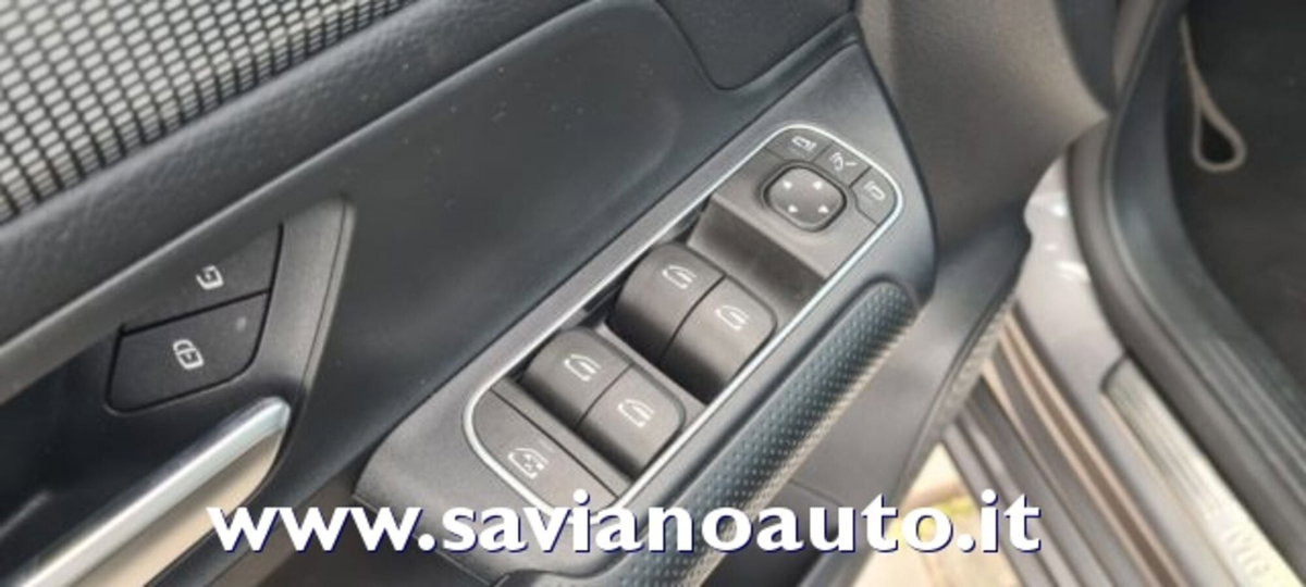 Mercedes-Benz Classe B 180 d Automatic Sport Plus (9)