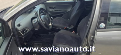 Lancia Ypsilon 0.9 TwinAir 85 CV 5 porte Metano Ecochic Gold (6)
