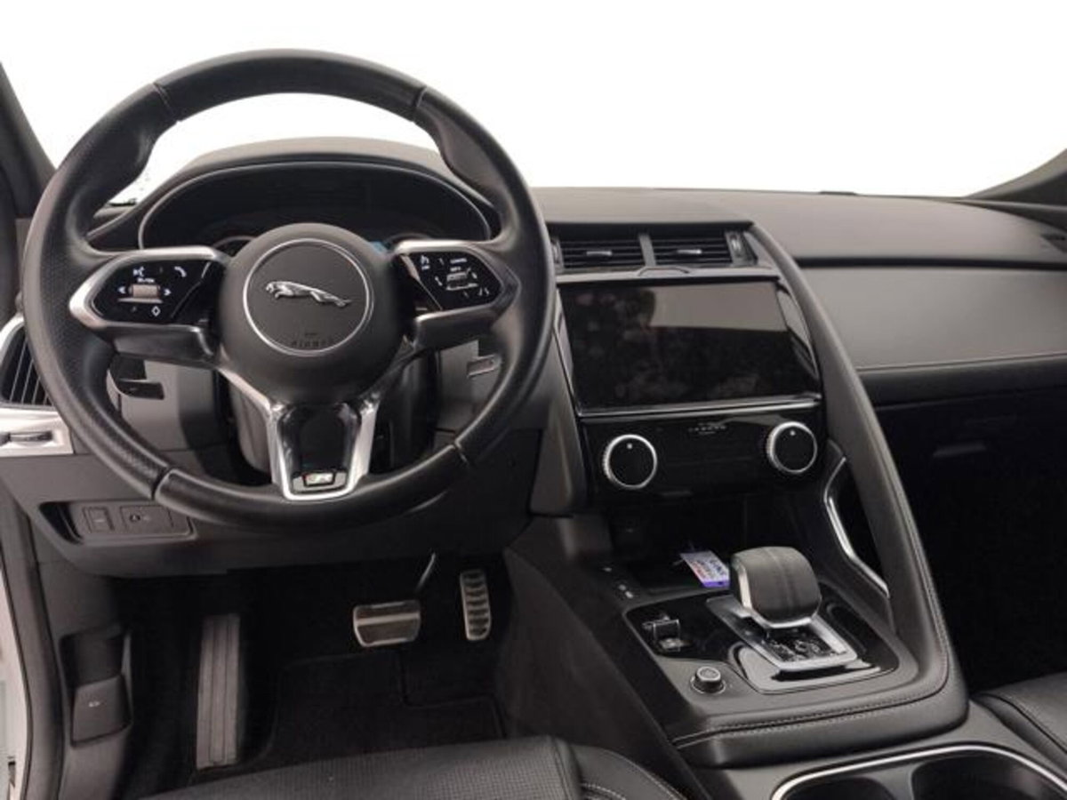 Jaguar E-Pace 2.0d i4 mhev R-Dynamic HSE awd 163cv auto (12)