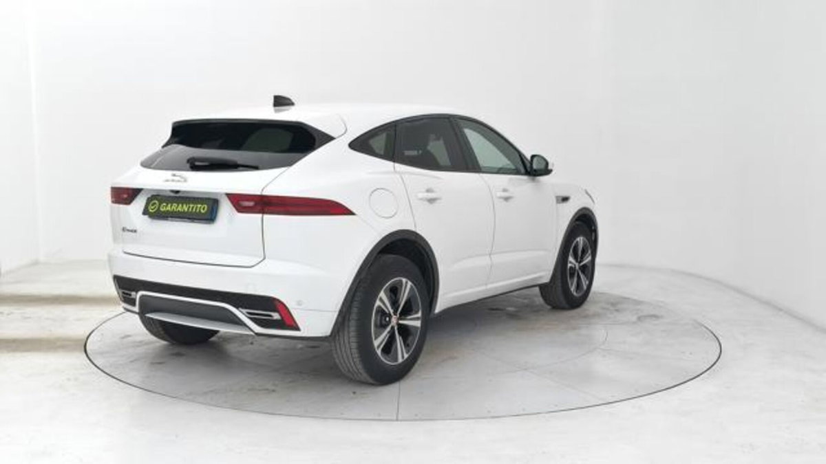 Jaguar E-Pace 2.0d i4 mhev R-Dynamic HSE awd 163cv auto (5)