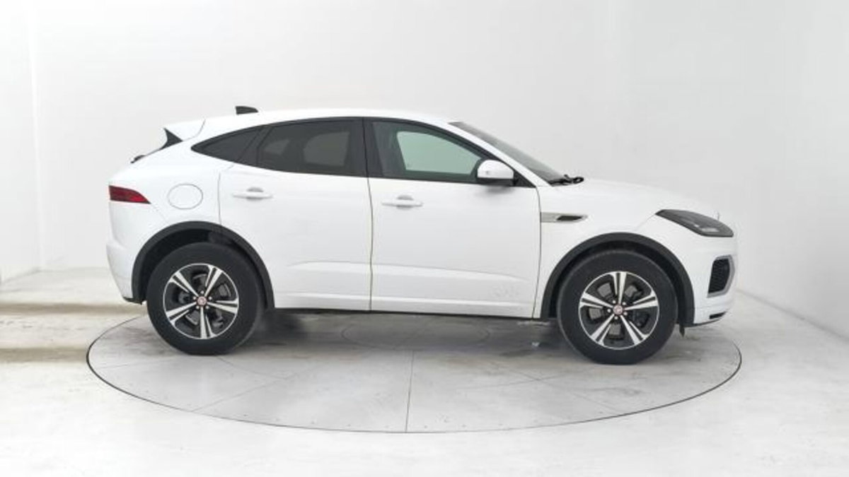 Jaguar E-Pace 2.0d i4 mhev R-Dynamic HSE awd 163cv auto (6)