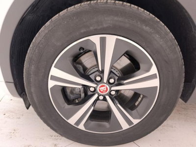 Jaguar E-Pace 2.0d i4 mhev R-Dynamic HSE awd 163cv auto (9)