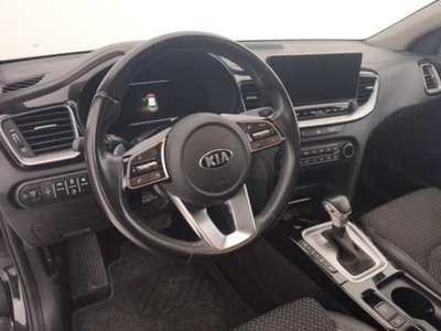 Kia XCeed 1.6 GDi 141 CV PHEV DCT High Tech (10)
