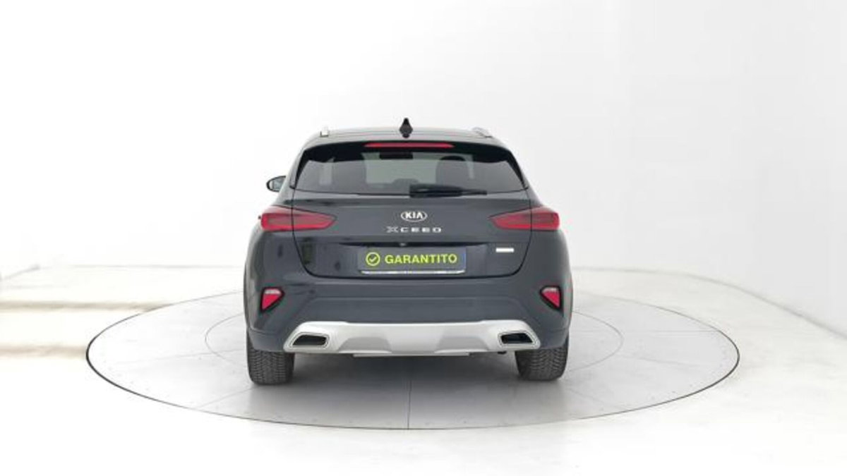 Kia XCeed 1.6 GDi 141 CV PHEV DCT High Tech (4)