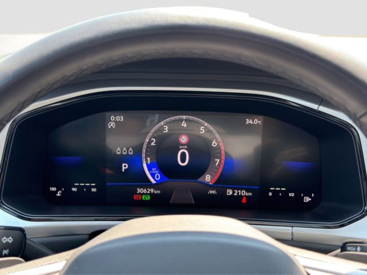 Volkswagen T-Roc 1.5 tsi Life dsg (15)