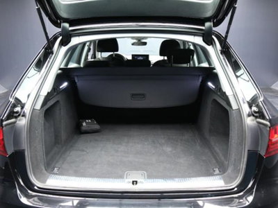 Audi A4 Avant 35 TDI/163 CV S tronic Business Advanced (12)