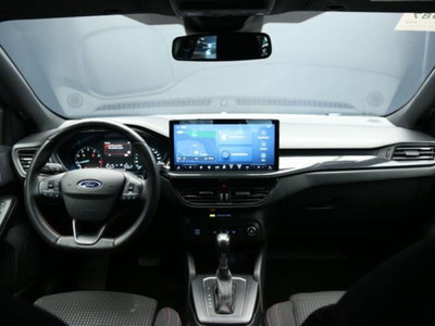 Ford Focus Station Wagon 1.0 EcoBoost Hybrid 155 CV SW ST-Line (12)