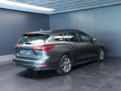 Ford Focus Station Wagon 1.0 EcoBoost Hybrid 155 CV SW ST-Line (3)