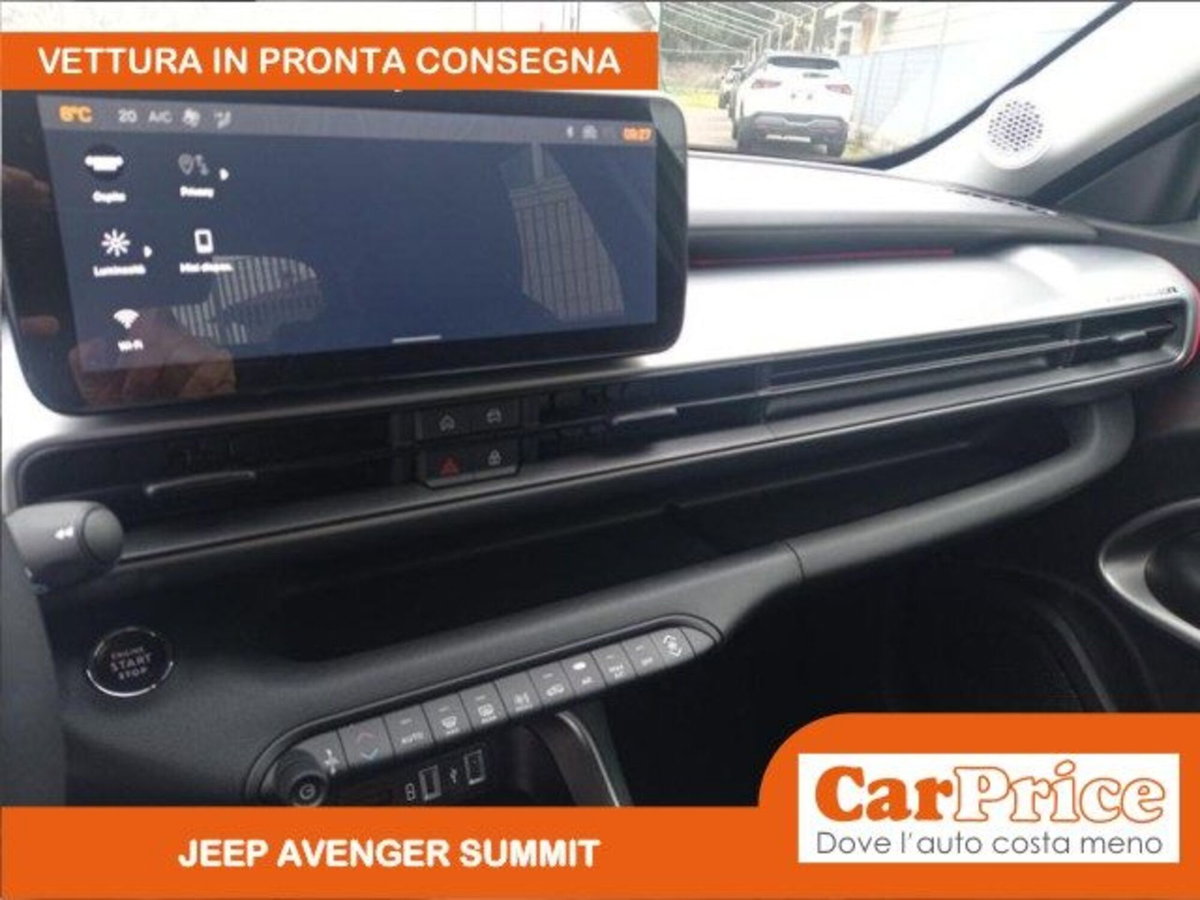 Jeep Avenger 1.2 turbo Summit fwd 100cv (14)