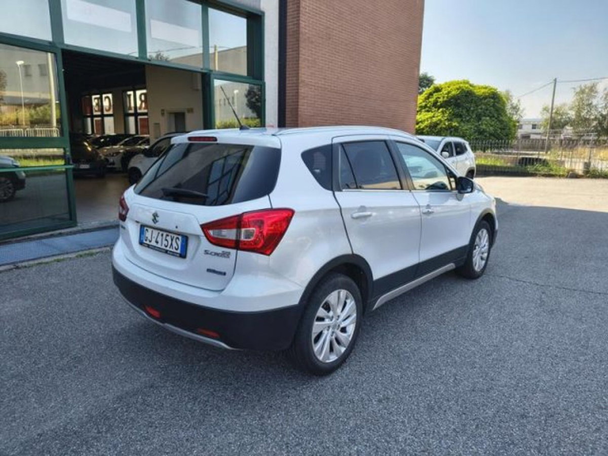 Suzuki S-Cross 1.4 Hybrid Cool (3)