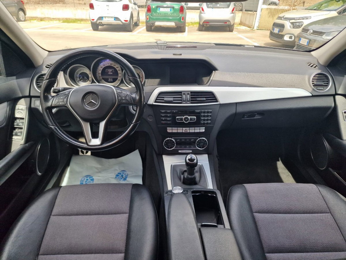 Mercedes-Benz Classe C Station Wagon 220 d Exclusive (10)