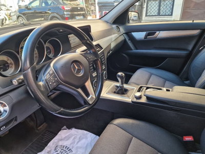 Mercedes-Benz Classe C Station Wagon 220 d Exclusive (14)