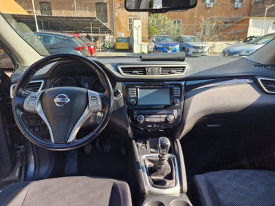 Nissan Qashqai 1.6 dCi 4WD Tekna (10)