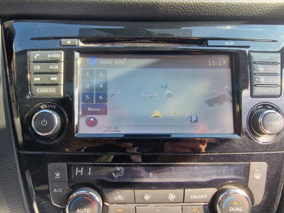 Nissan Qashqai 1.6 dCi 4WD Tekna (8)