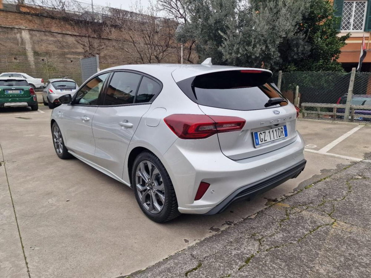 Ford Focus 1.5 ecoblue ST-Line X 115cv auto (5)