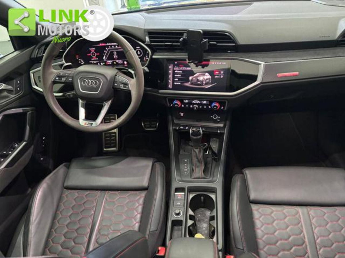 Audi RS Q3 Sportback 2.5 quattro s-tronic (16)