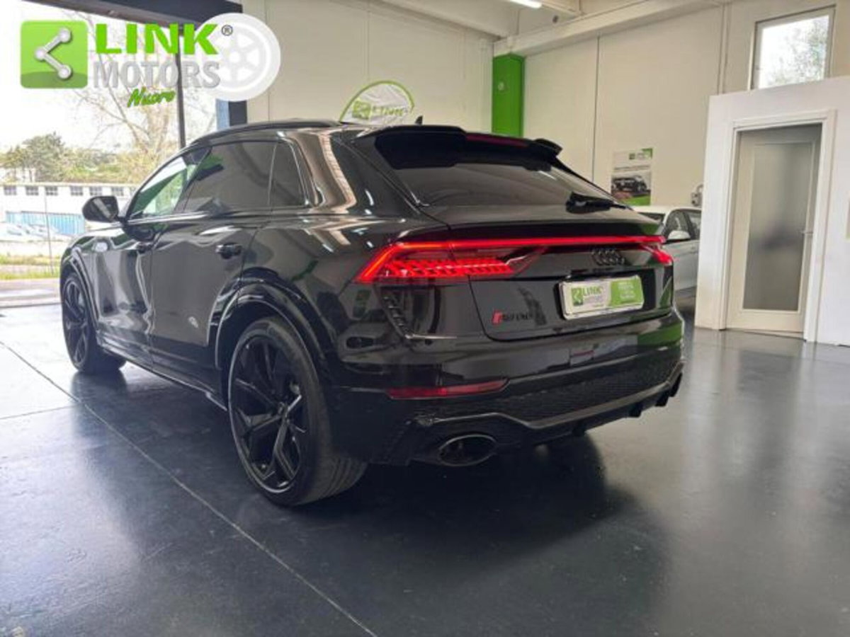Audi RS Q8 Q8 4.0 mhev 48V 600cv tiptronic (3)