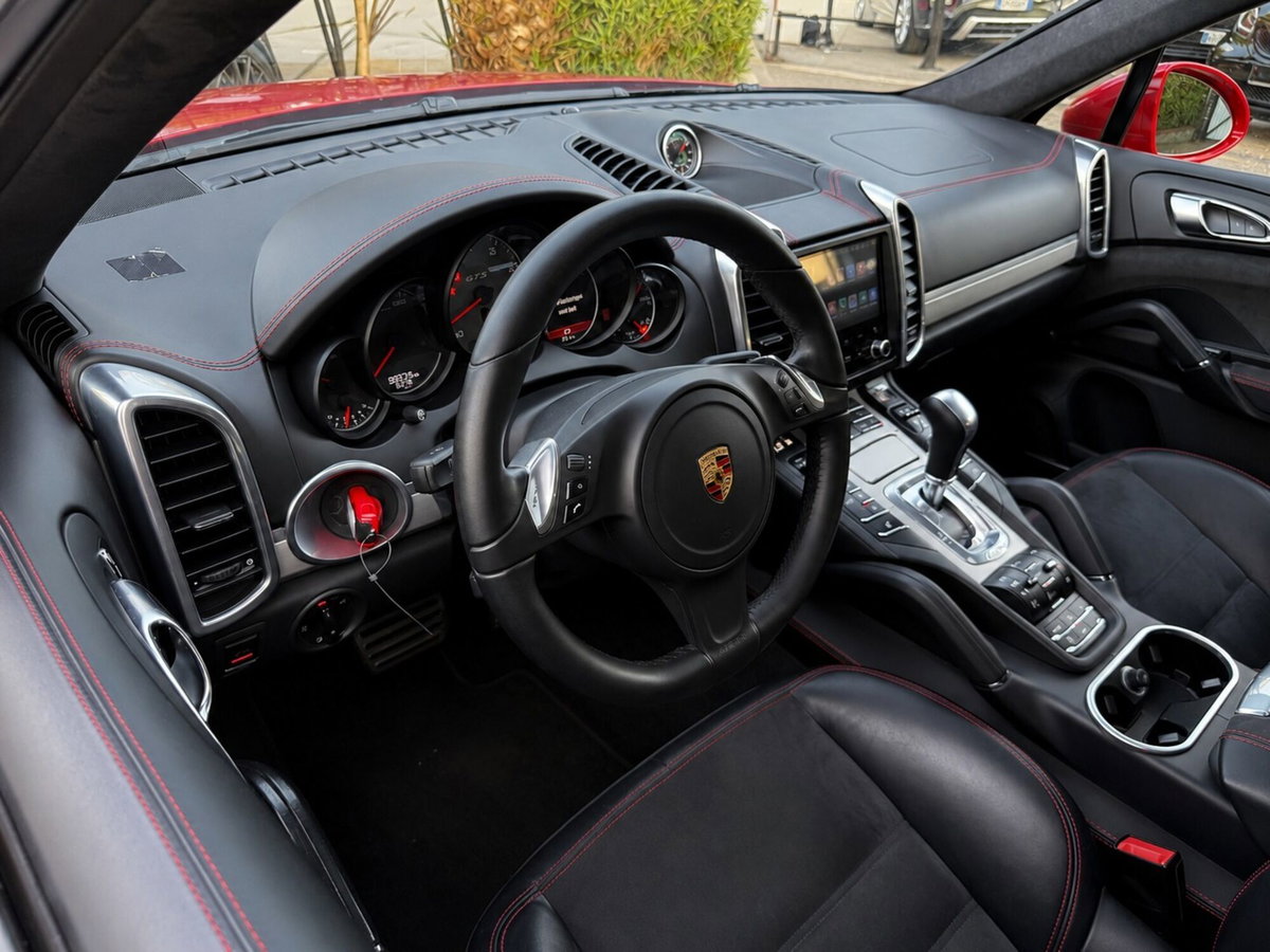 Porsche Cayenne 4.8 GTS (10)