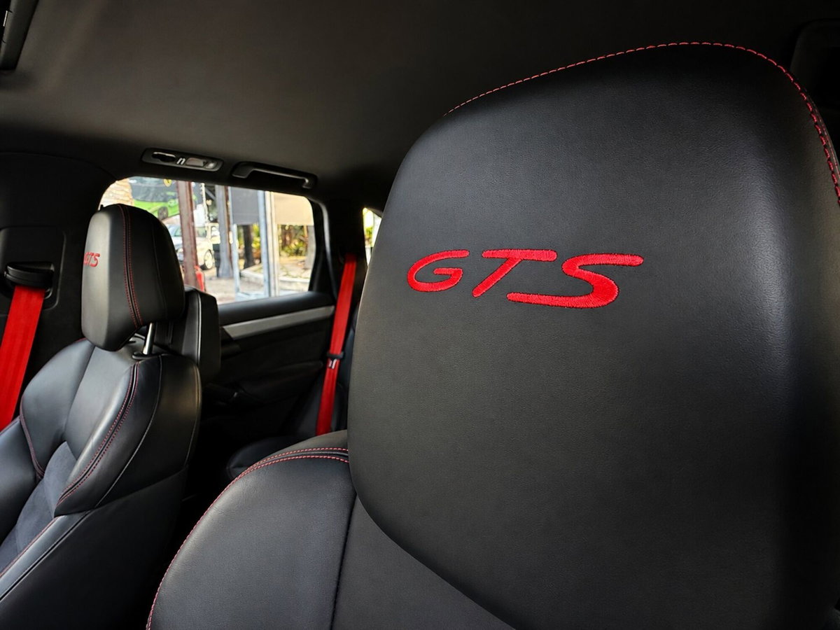 Porsche Cayenne 4.8 GTS (12)