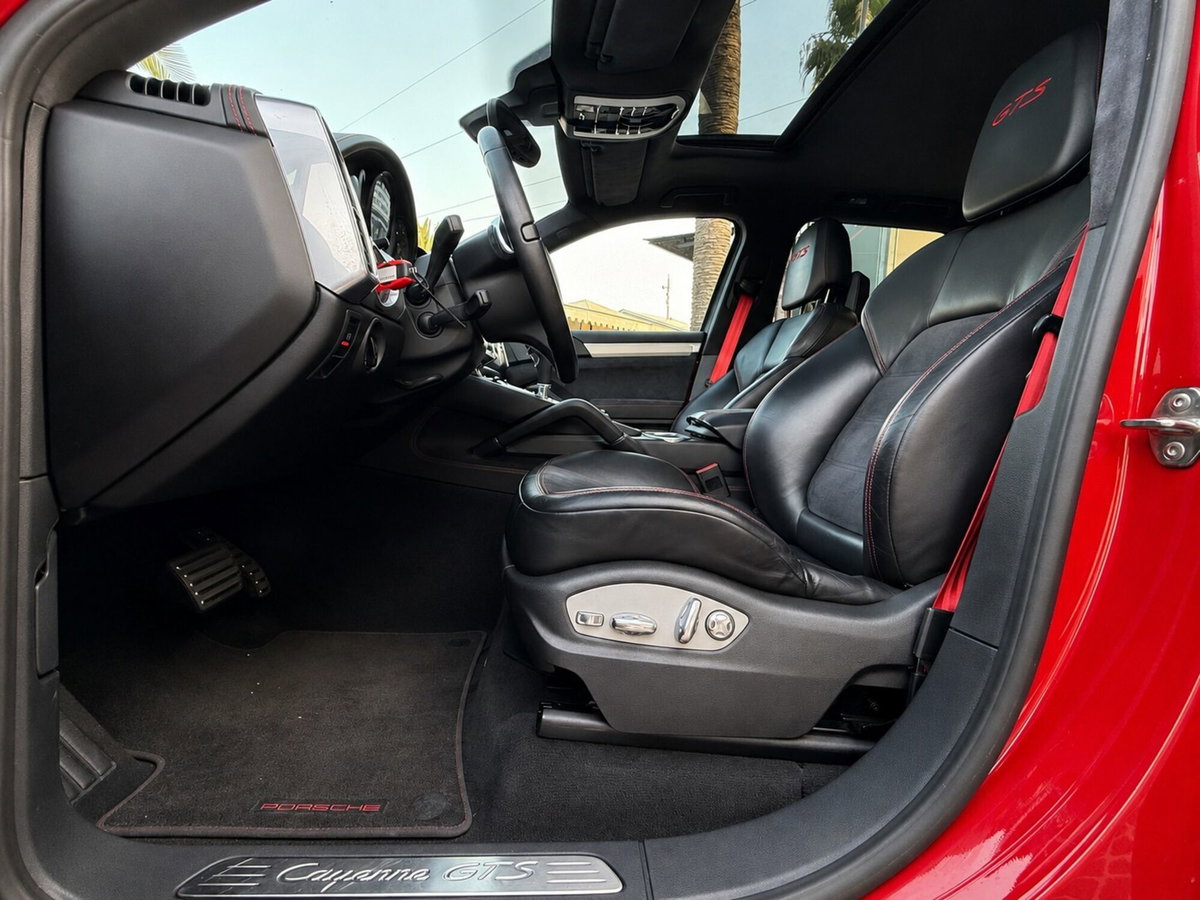 Porsche Cayenne 4.8 GTS (16)
