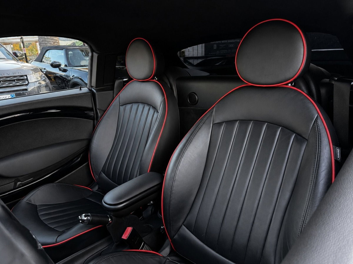 MINI Mini Coupé 1.6 John Cooper Works Coupé (13)