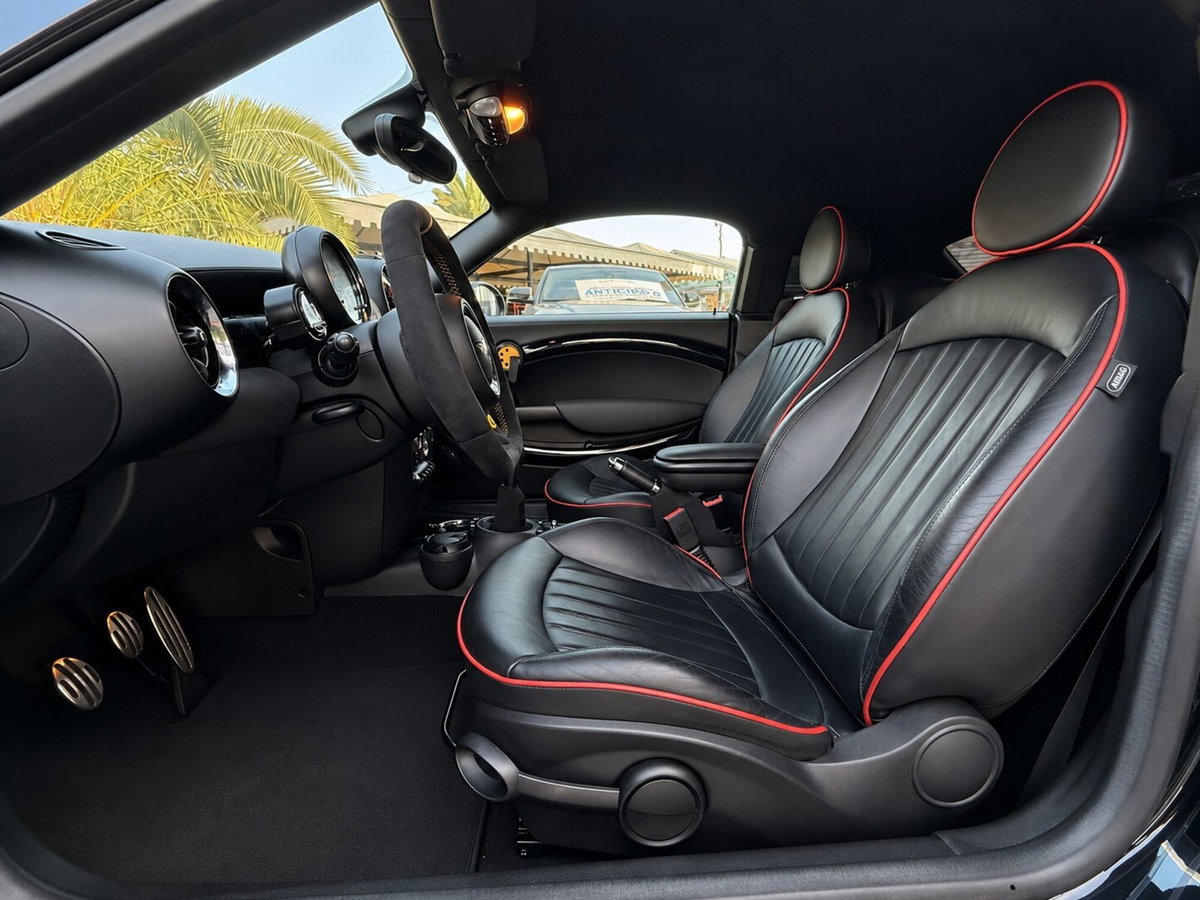 MINI Mini Coupé 1.6 John Cooper Works Coupé (16)