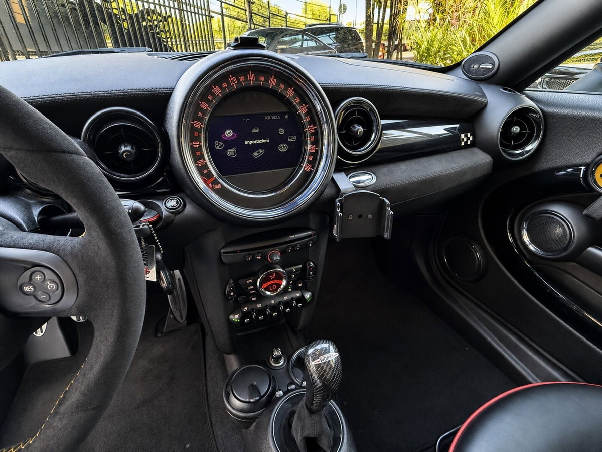 MINI Mini Coupé 1.6 John Cooper Works Coupé (19)