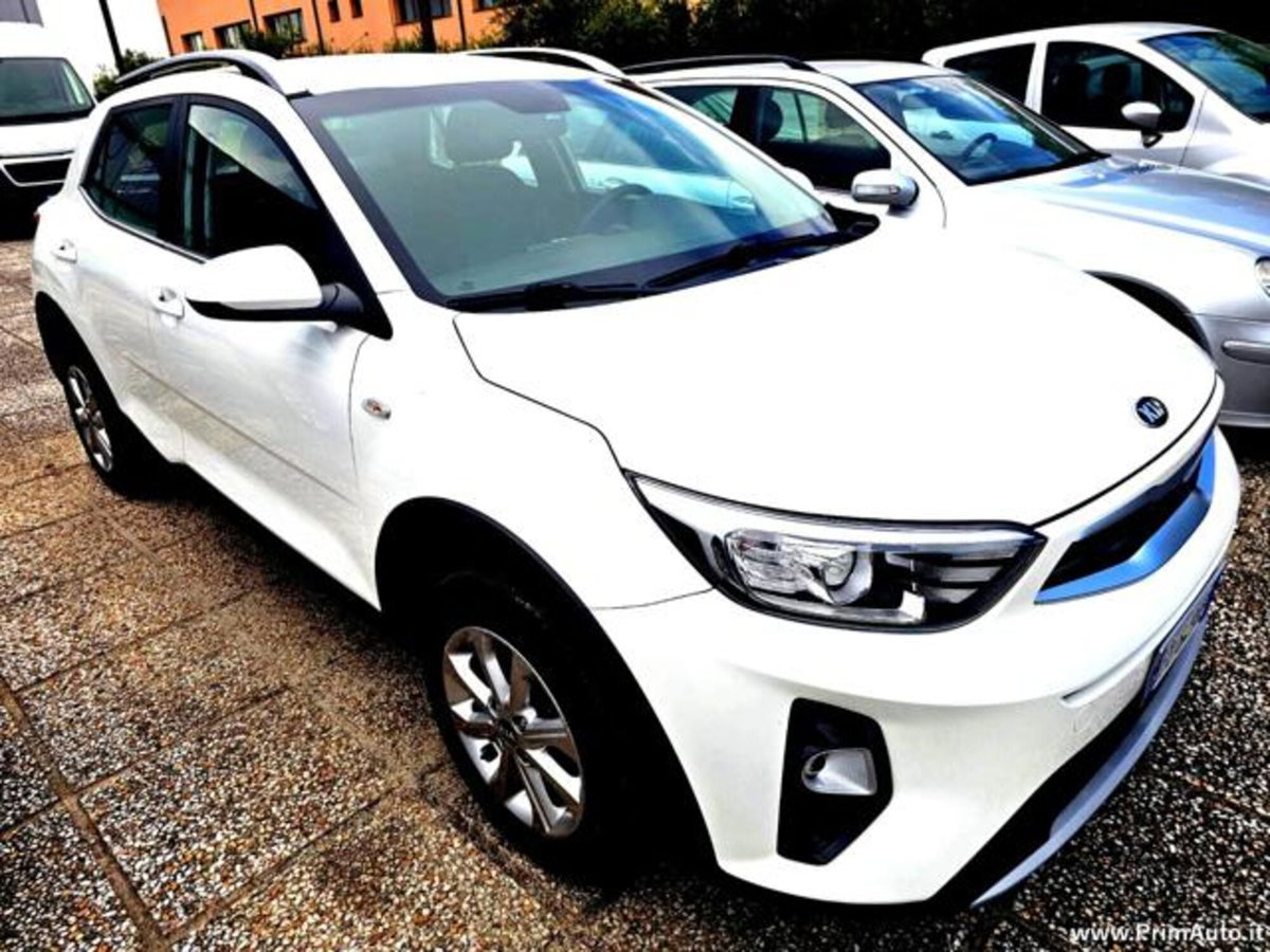 Kia Stonic 1.6 CRDi 110 CV Style (4)