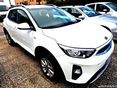 Kia Stonic 1.6 CRDi 110 CV Style (4)
