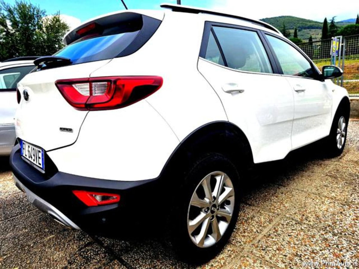 Kia Stonic 1.6 CRDi 110 CV Style (7)