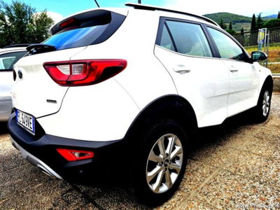 Kia Stonic 1.6 CRDi 110 CV Style (7)