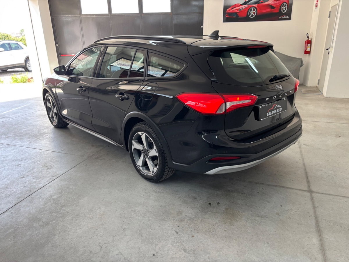 Ford Focus Station Wagon 1.5 EcoBlue 120 CV SW Active X (4)