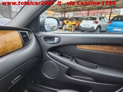 Jaguar X-Type 3.0 V6 24V cat Executive (14)